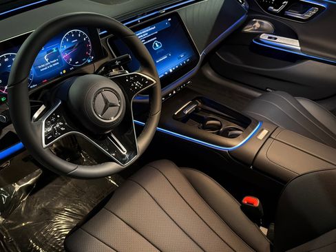 New 2026 Mercedes-Benz E 350 Sedan image 9