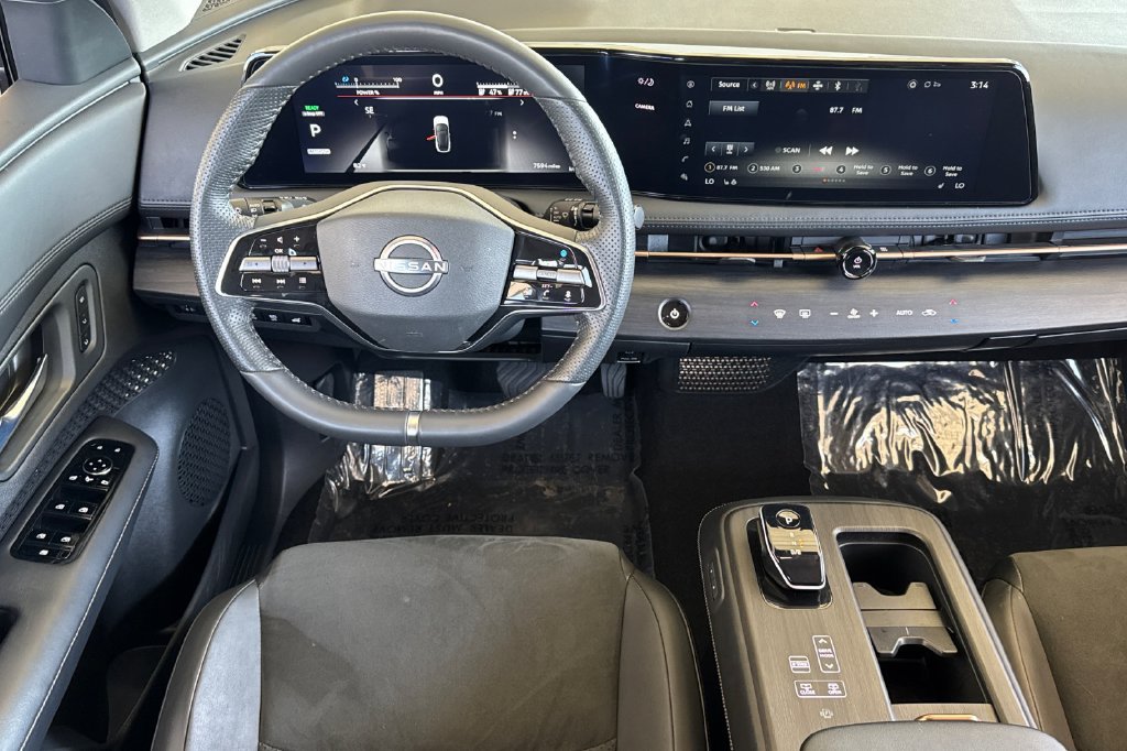 Used 2024 Nissan Ariya FWD image 13