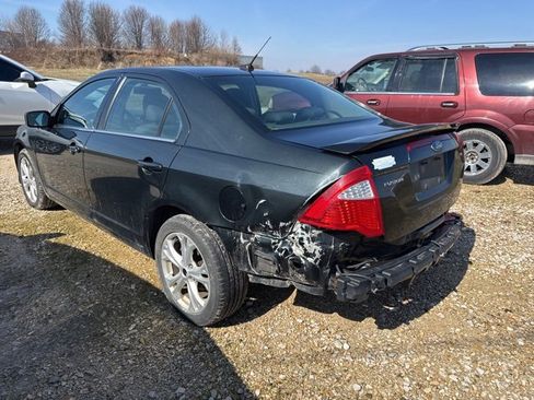 Used 2010 Ford Fusion SE image 3