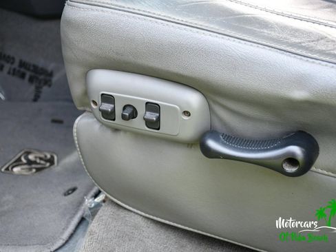 Used 2006 Dodge Ram 2500 Truck Laramie RWD image 30