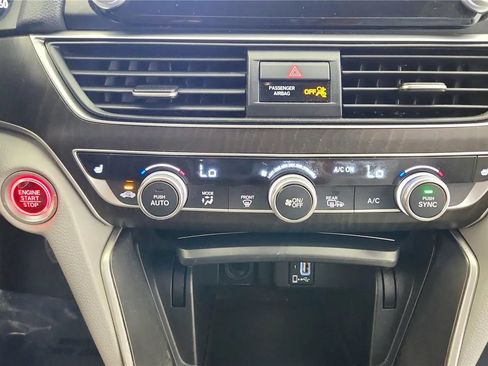 Used 2018 Honda Accord EX-L image 26