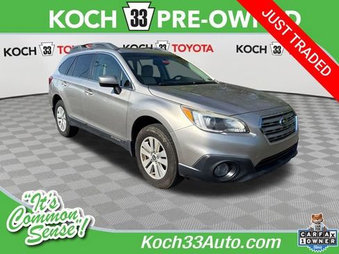 Used 2017 Subaru Outback 2.5i Premium AWD/4WD image 1
