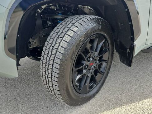 New 2026 Toyota Tundra Platinum image 32