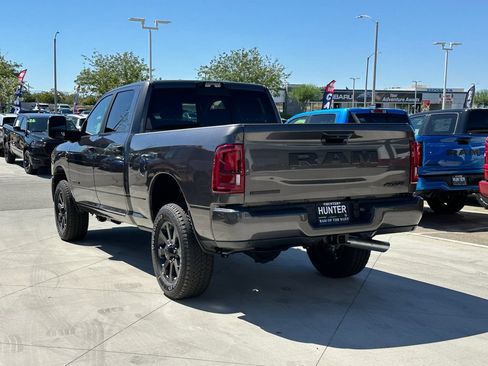 New 2026 RAM 2500 Big Horn AWD/4WD image 4