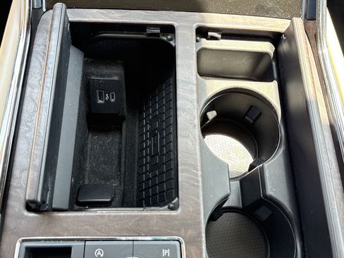 Used 2022 Lincoln Navigator Reserve RWD image 26