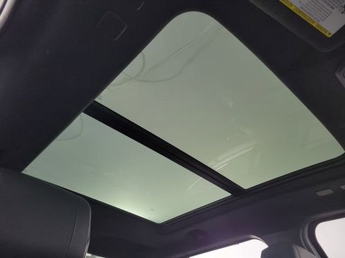 Used 2023 Toyota Tundra Platinum image 18