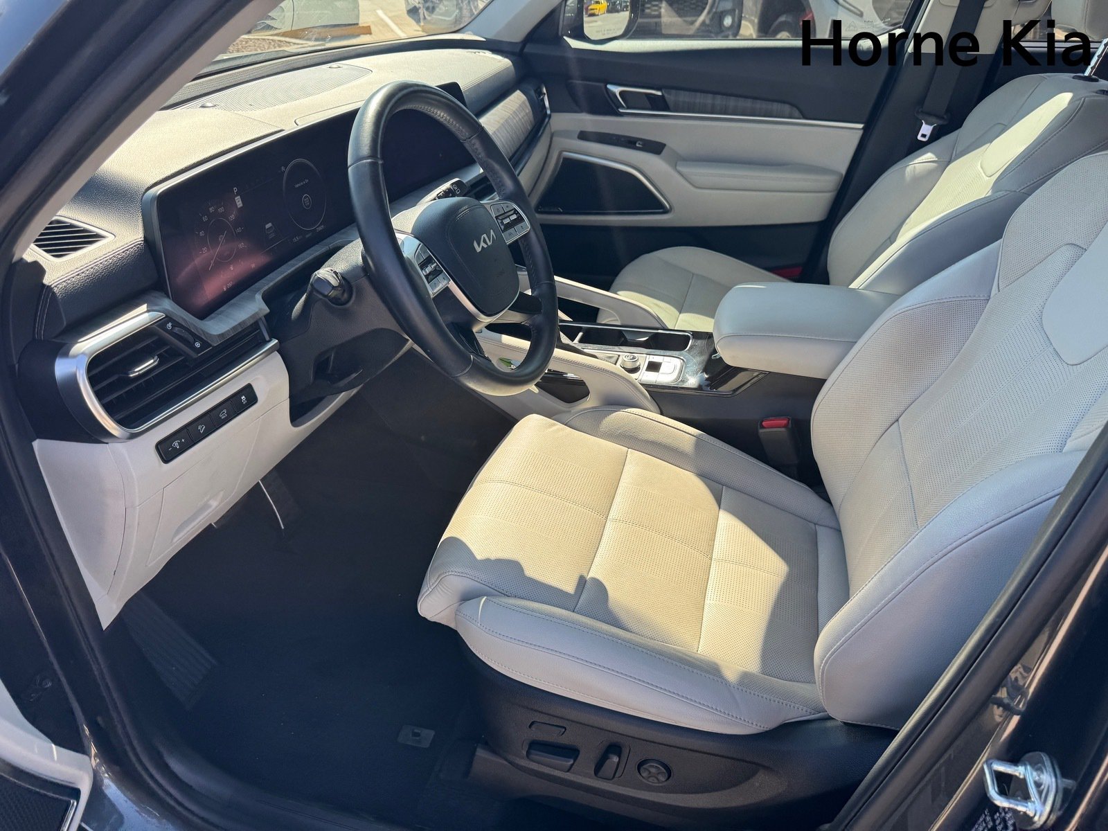 Certified 2024 Kia Telluride SX FWD image 9