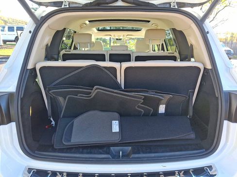 Certified 2023 Mercedes-Benz GLB 250 4MATIC image 27