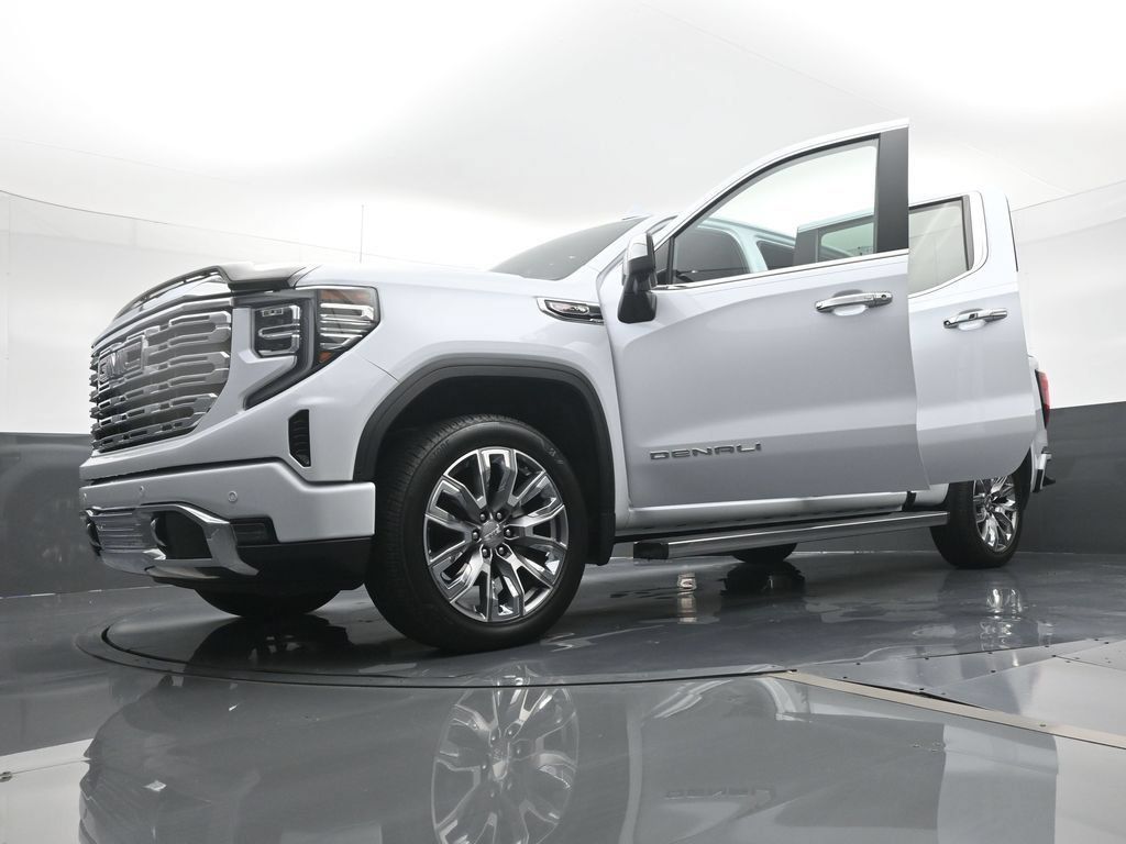 Used 2026 GMC Sierra 1500 Denali w/ Denali Reserve Package AWD/4WD image 31