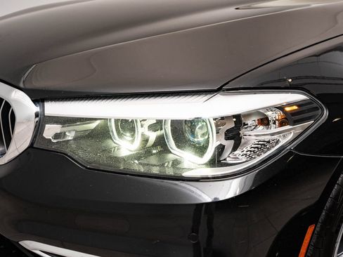 Used 2019 BMW 540i RWD image 15