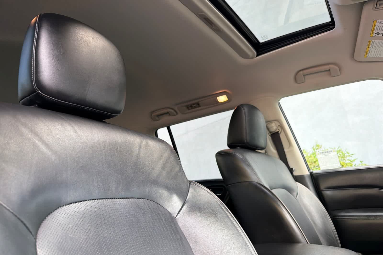 Used 2022 INFINITI QX80 Luxe AWD/4WD image 18