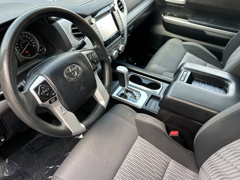 Used 2015 Toyota Tundra SR5 w/ SR5 Upgrade Package image 4