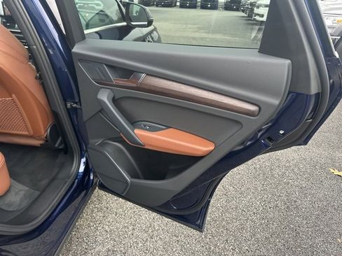 Used 2024 Audi Q5 2.0T Premium image 20