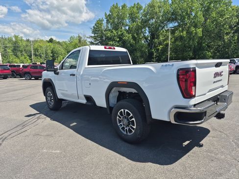 Used 2026 GMC Sierra 3500 Pro w/ Convenience Package AWD/4WD image 16