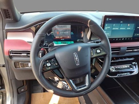 New 2026 Lincoln Corsair Grand Touring w/ Jet Appearance Package AWD/4WD image 22