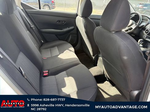Used 2025 Nissan Sentra SV w/ All-Weather Package FWD image 31