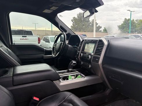 Used 2018 Ford F150 Platinum w/ Equipment Group 701A Luxury AWD/4WD image 9