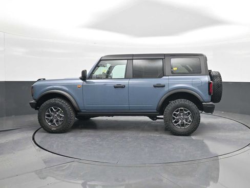 New 2025 Ford Bronco Badlands image 5