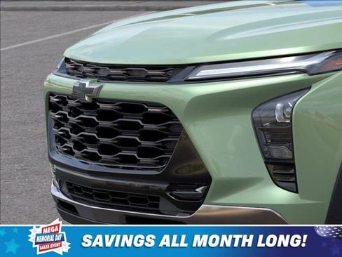New 2026 Chevrolet Trax ACTIV w/ Sunroof Package FWD image 13