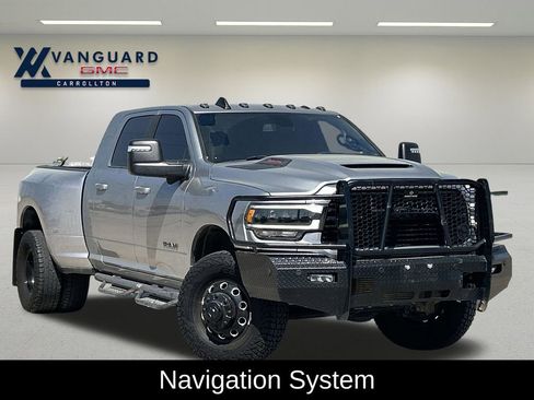 Used 2024 RAM 3500 Laramie w/ Night Edition AWD/4WD image 2