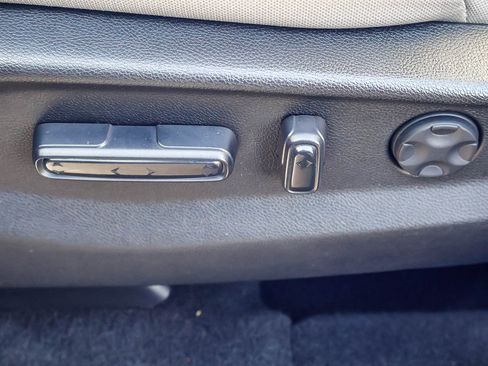 Used 2019 Honda CR-V EX image 21