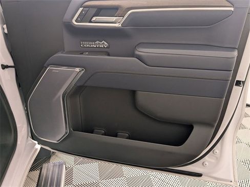 Certified 2023 Chevrolet Silverado 1500 High Country w/ High Country Premium Package image 38