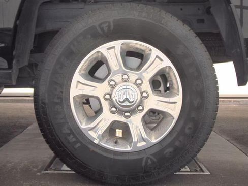 Used 2026 RAM 2500 Big Horn AWD/4WD image 12