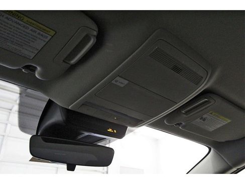 Certified 2025 MAZDA CX-50 2.5 Hybrid w/ Preferred Pkg image 20