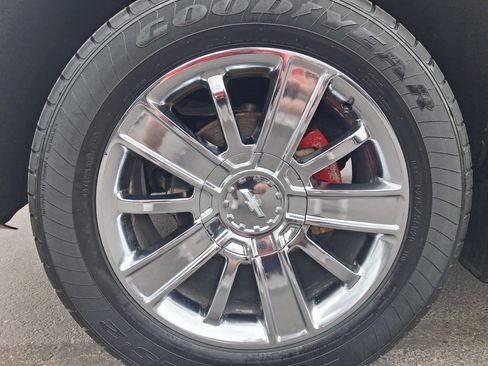 Used 2016 Chevrolet Tahoe LT AWD/4WD image 9