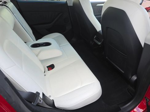 Used 2023 Tesla Model Y Long Range AWD/4WD image 25