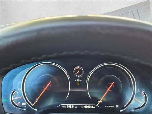 Used 2018 BMW 540i RWD image 10