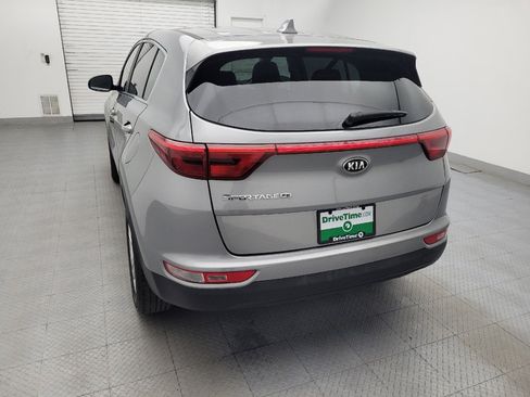 Used 2019 Kia Sportage LX FWD image 6