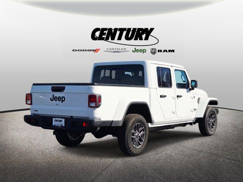 New 2026 Jeep Gladiator Sport AWD/4WD image 4