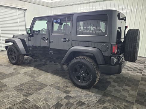 Used 2017 Jeep Wrangler Unlimited Sport AWD/4WD image 9