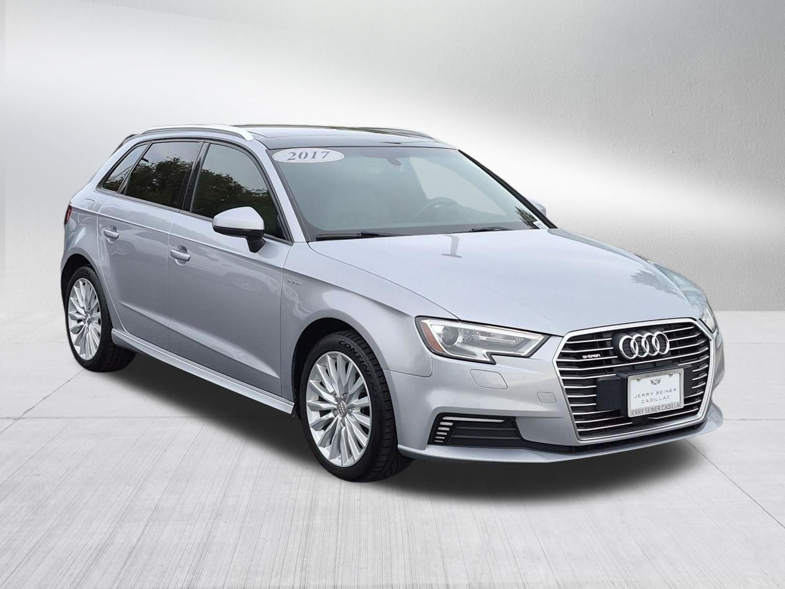 Used 2017 Audi A3 e-tron Premium FWD image 7
