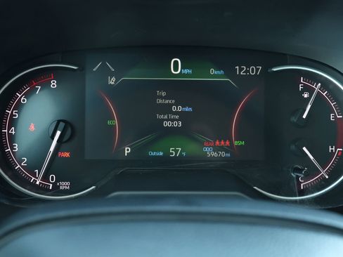 Used 2024 Toyota RAV4 XLE image 17