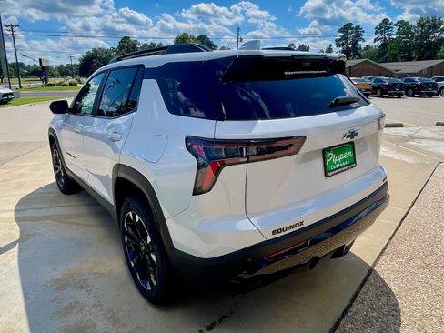 New 2026 Chevrolet Equinox RS w/ Safety and Technology Package image 6