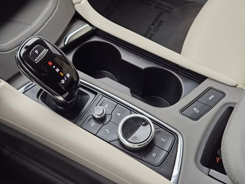 Used 2021 Cadillac XT6 Premium Luxury image 21