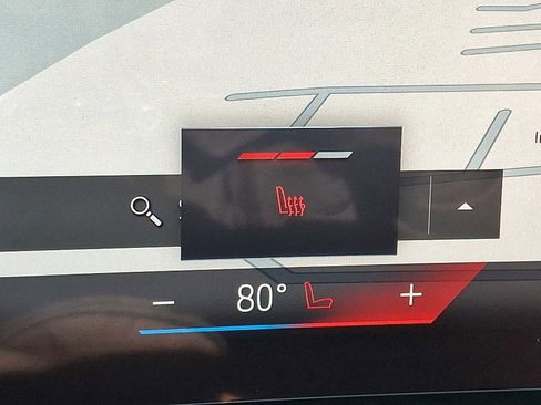 Certified 2025 BMW X5 xDrive40i w/ Premium Package image 25