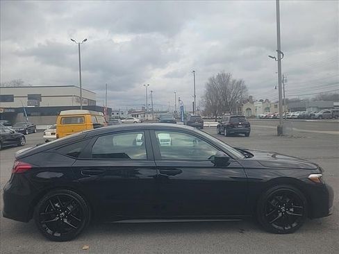 Used 2025 Honda Civic Sport image 6