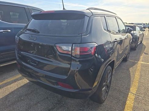 Used 2024 Jeep Compass Limited w/ Driver Assist Group I AWD/4WD image 4