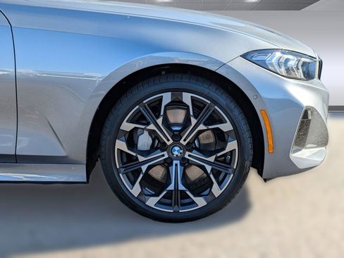 Used 2025 BMW 330i xDrive Sedan w/ Premium Package image 12
