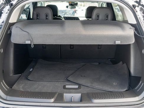 Used 2024 Chevrolet Trax LT w/ Driver Confidence Package image 11