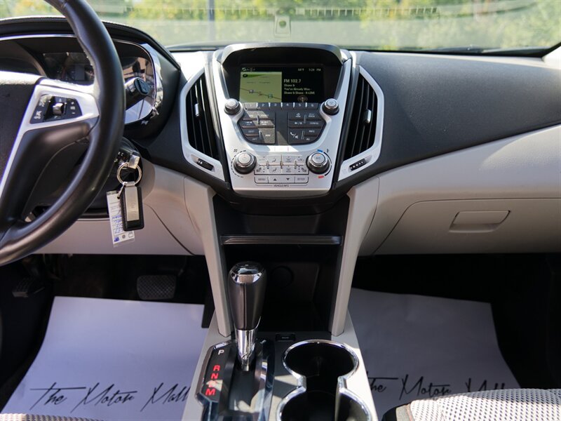 Used 2017 GMC Terrain SLE w/ Technology Package AWD/4WD image 33