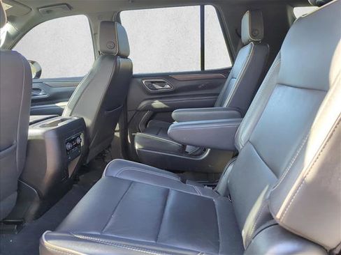 Used 2023 Chevrolet Tahoe Premier AWD/4WD image 25