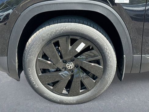 New 2026 Volkswagen Atlas SE AWD/4WD image 17