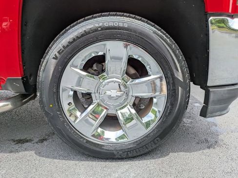 Used 2018 Chevrolet Silverado 1500 LTZ w/ Sport Package AWD/4WD image 11