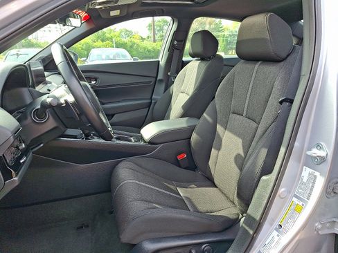 Used 2023 Honda Accord Sport image 13