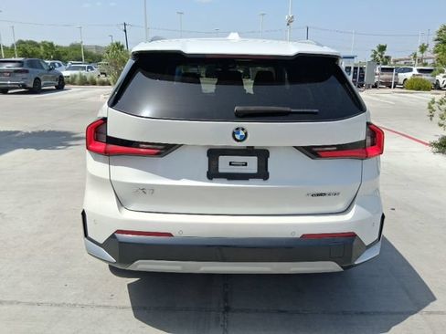 Used 2023 BMW X1 xDrive28i w/ Premium Package AWD/4WD image 5