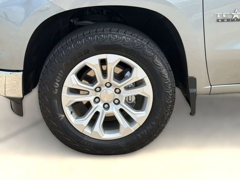 Used 2023 Chevrolet Silverado 1500 LTZ w/ LTZ Premium Texas Edition AWD/4WD image 13